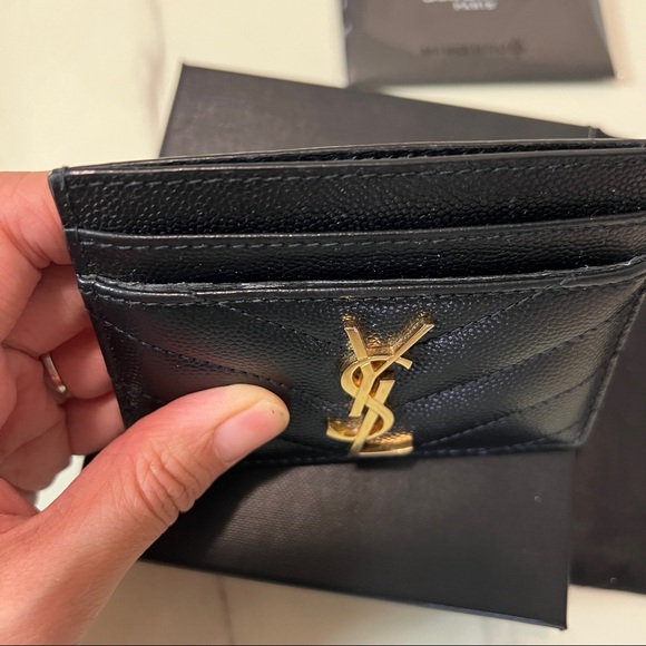 ❌SOLD❌YSL monogram card case - Picture 4 of 5